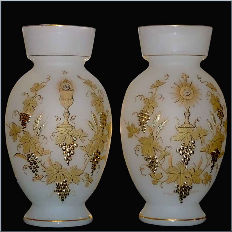 opaline vases gold decoration Napoleon III