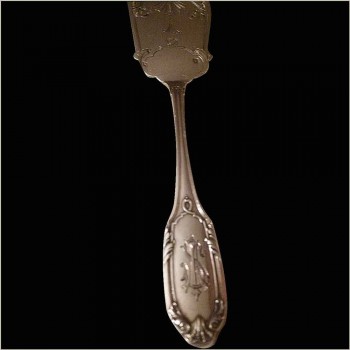 cutlery service for mignardises or hors d'oeuvre in solid silver 19th century