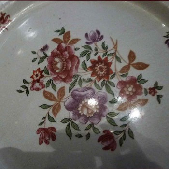 Plate in old earthenware of Hamage North and wolf mill