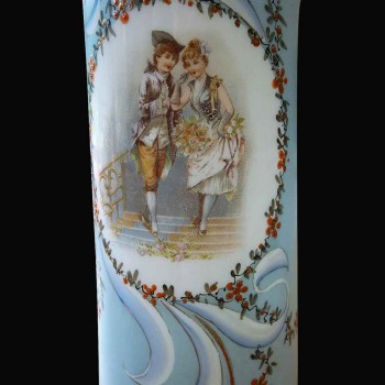 Vase in enamelled opaline 19 th century
