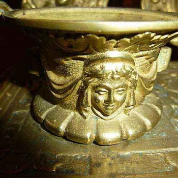 Bronzene Golden Griffins und Chimaren Tintenfass zu verdoppeln und tragst Briefe des 19. Jahrhunderts