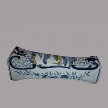 Delft-Vase Balustre      en faience blanc bleu de Chine XIXe siecle