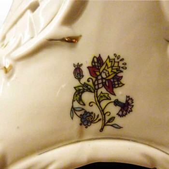 Porcelana francesa-farola romantica Biscuit porcelana de principios del siglo XX