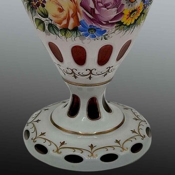 Moser crystal vase in Bohemian crystal circa 1900