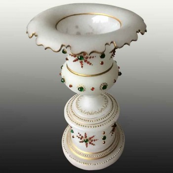 Ornamento en opalina siglo XIX