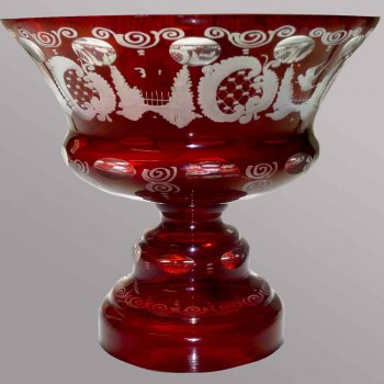 Coupe sur pied en cristal de Bohême rubis