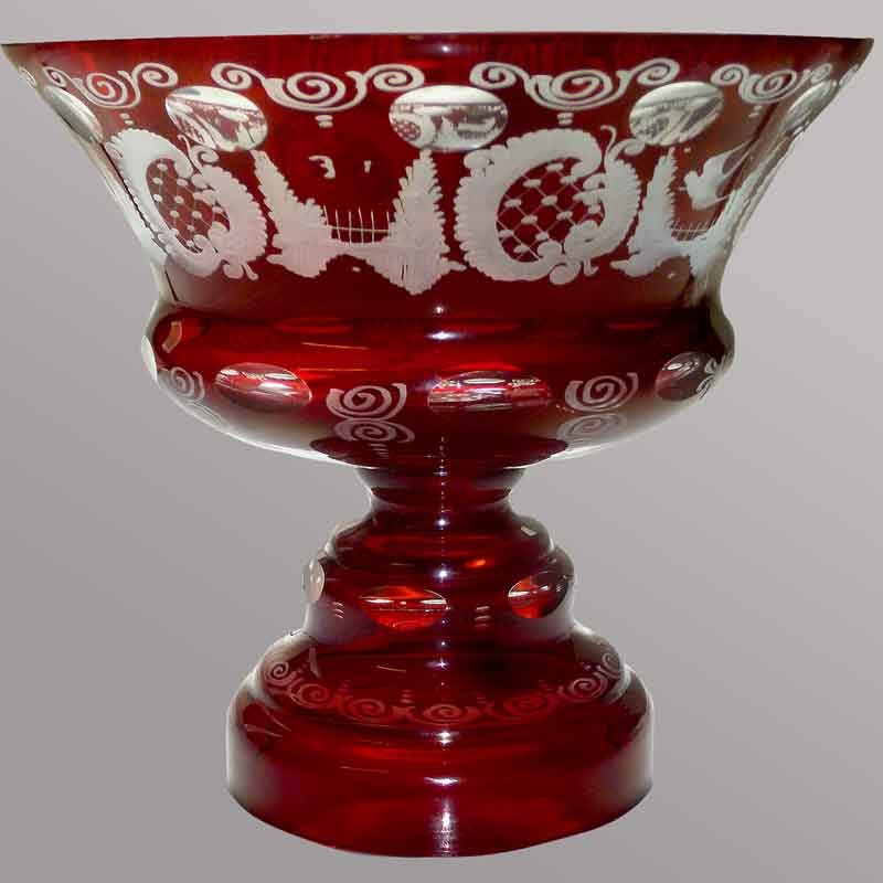 Bohemian crystal cup engraved 20th century
