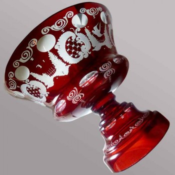cuenco con tallo de cristal bohemio rubí