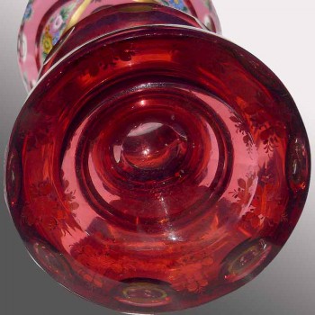 Antike böhmische Vase aus Cranberry-Kristall