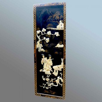Pair of black lacquered wooden panels with burgauté decoration