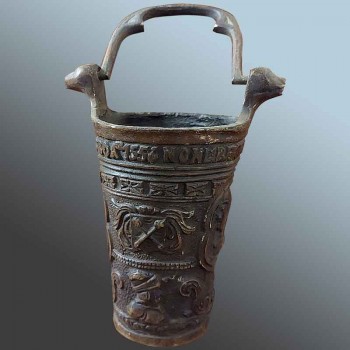 medieval bronze receptacle dated 1556