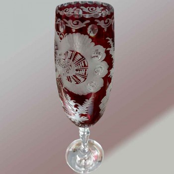 Böhmische Kristall-Champagnergläser mit eingraviertem Rubin- und Hirschmotiv, 19. Jahrhundert