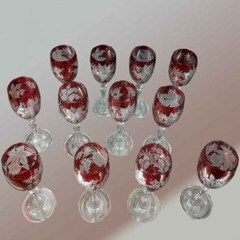 Copas de licor de cristal de bohemia grabadas del siglo XIX.