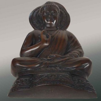 Uitgesneden houten Boeddhabeeld met abhaya mudra, vintage Aziatische Zen-decoratie.