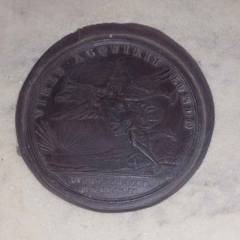 High relief marble cherub by Duquesnoy, antique wall sculpture with gilt frame