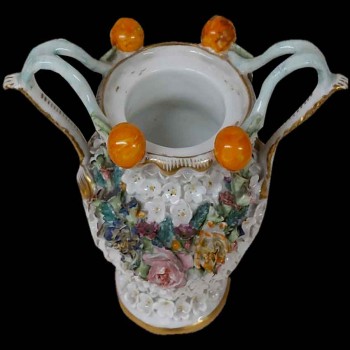 vase jacob petit boule de neige porcelaine paris fleurs relief xixe siecle