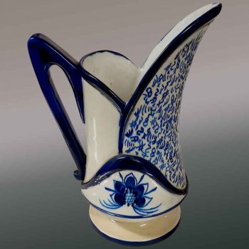 broc moustiers xviiie faience ancienne ferrat decor bleu cruche collection