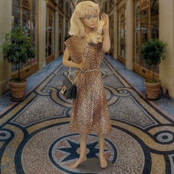 mannequin vitrine vintage femme 1950