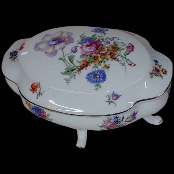 Bombonera de porcelana alemana circa 1920