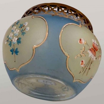 Florero Art Nouveau de cristal opalino, alrededor de 1900