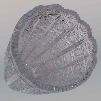 Jarrón antiguo de cristal de Bohemia del período Art Déco.