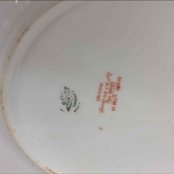 Chabrol and Poirier large prize dinner plate