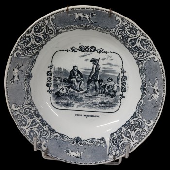Pair of Boch Karamis plates from the early 20th century Pair of Boch Karamis plates from the early 20th century