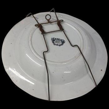 Pair of Boch Karamis plates from the early 20th century Pair of Boch Karamis plates from the early 20th century