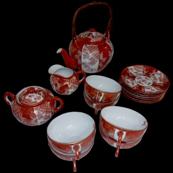 Fine Japanese Kutani porcelain tea set