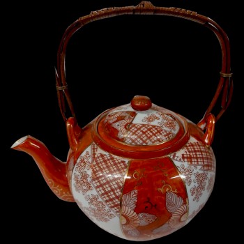 Fine Japanese Kutani porcelain tea set