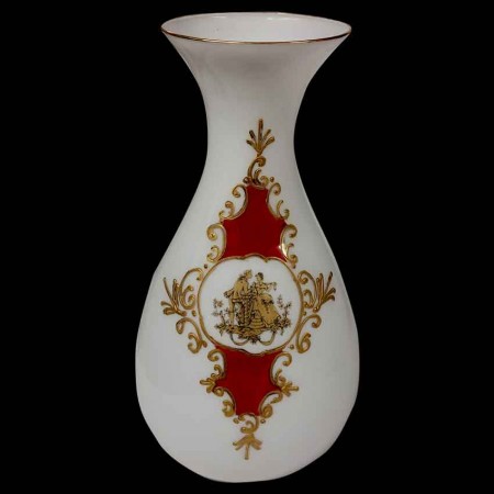 Opaalglazen vaas uit de periode van Napoleon III.