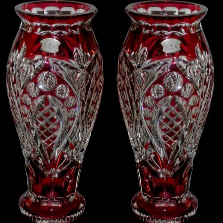 Paire de vases en cristal du cristal rouge Art déco