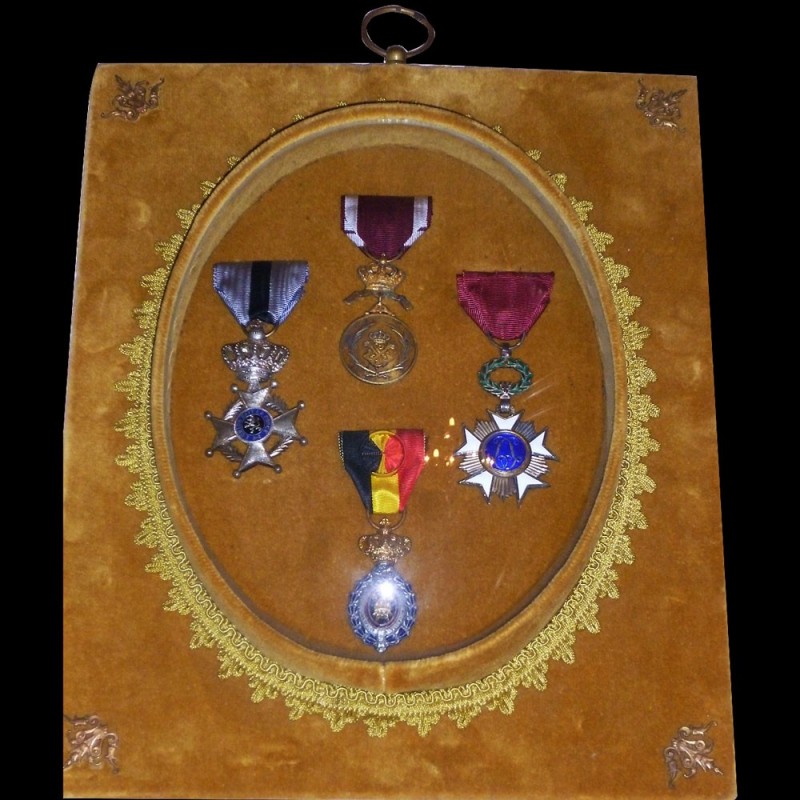 Médailles distinctions Belges officielles Médailles distinctions Belges officielles