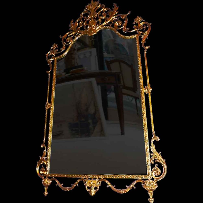 Specchio in stile Luigi XVI in bronzo dorato del XIX secolo