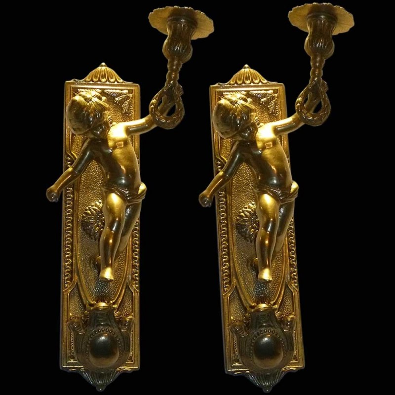 Paire d-appliques en bronze dore 19eme siecle Paire d-appliques en bronze dore 19eme siecle