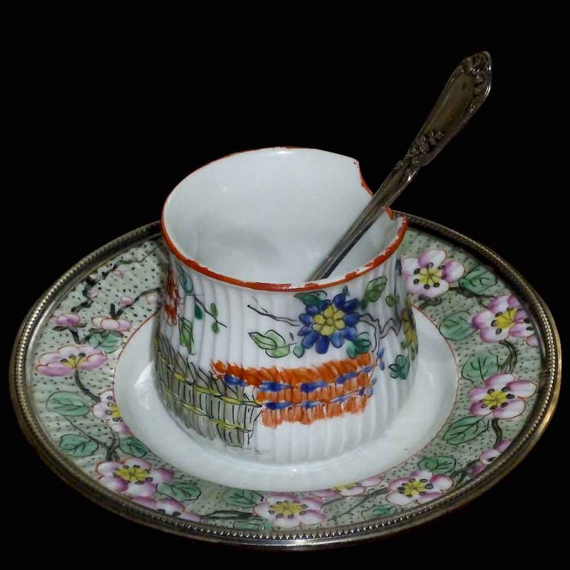 Porcelaine de Chantilly Porcelaine de Chantilly