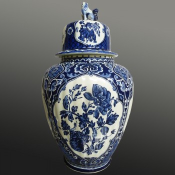 Paire de Vases en faïence Delft Boch 45 cm