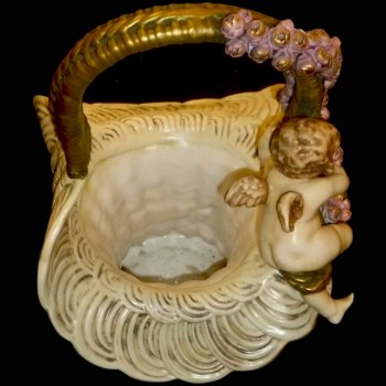 Keramik Imperial Amphora-Basket Vase mit puttos