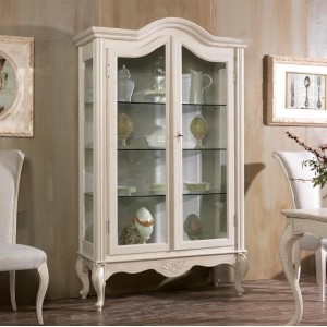 Antique decorative objects | Exceptional pieces in crystal and porcelain