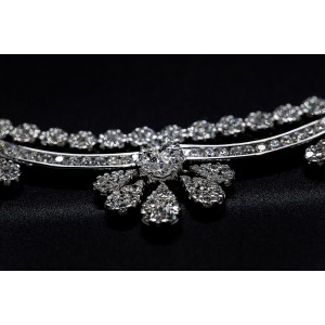 Gold und Silber, Goldschmuck, Silberwaren, wertvolle Gegenstände