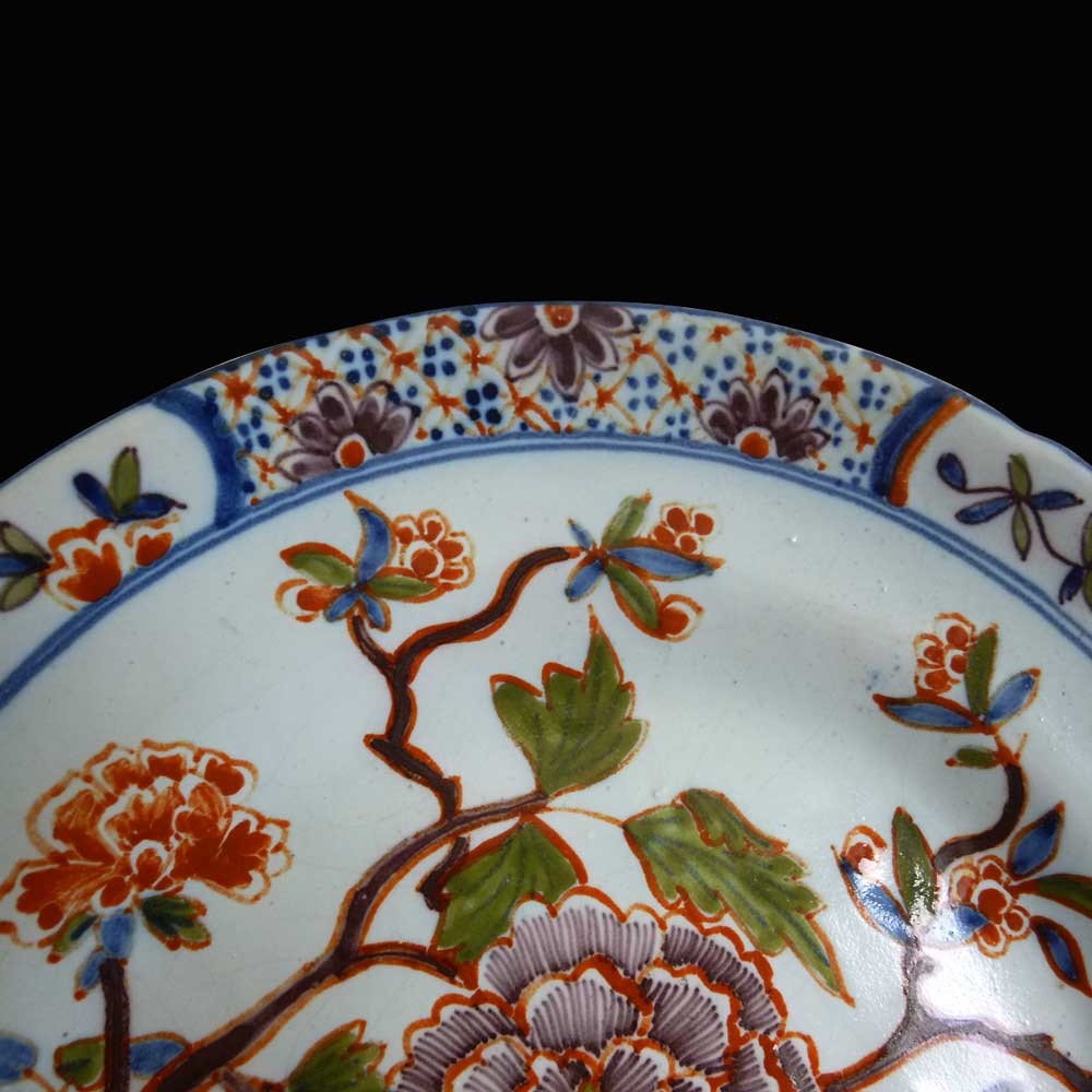 Assiette en faience de Delft 18 eme siecle 1710