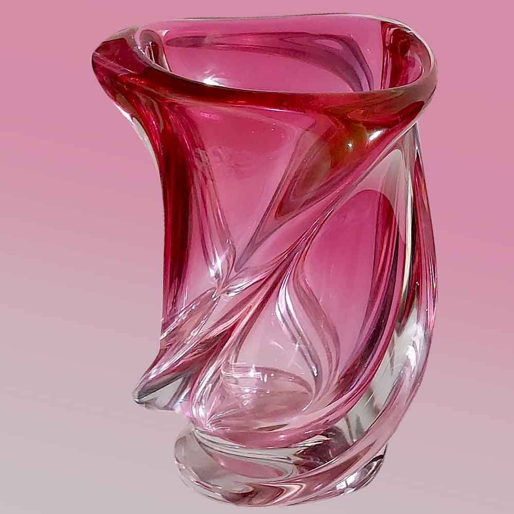 Vase en cristal du val saint lambert modèle conque th. 1958