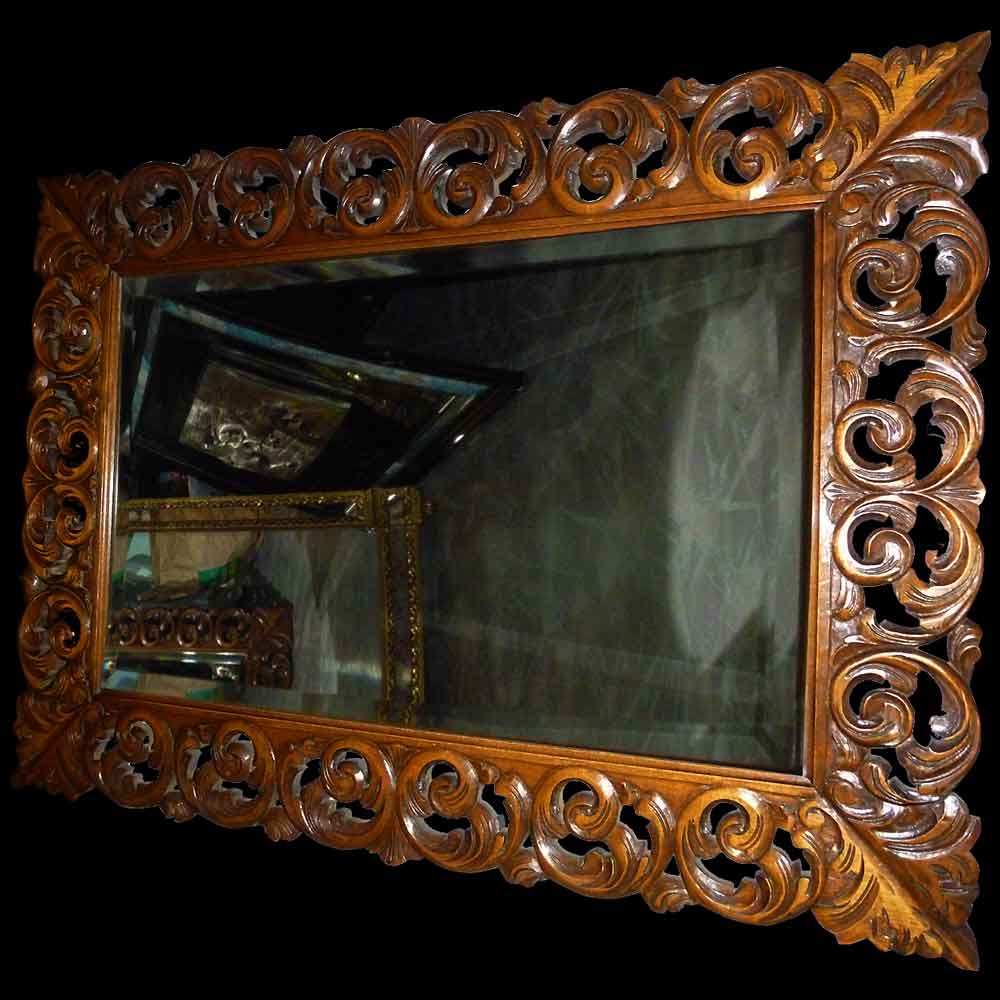 Carved Mirrors Specchio Salomè in legno intagliato a mano L70xH91xD11