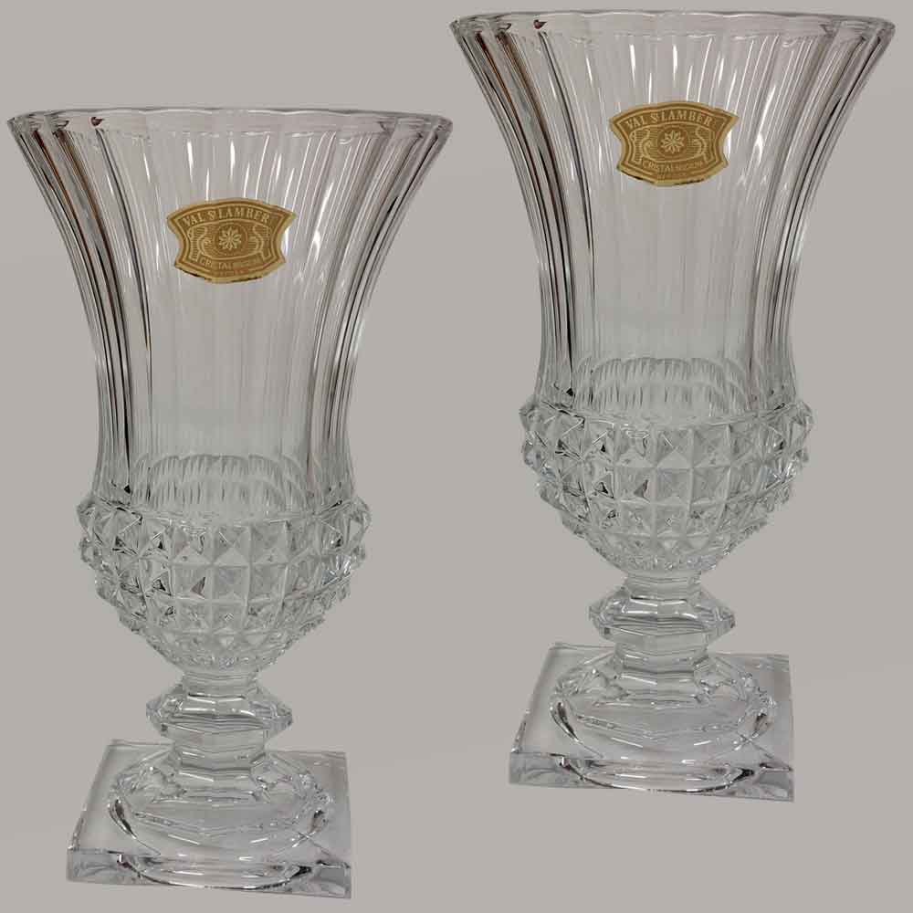 Paire de vase en cristal incolore du Val Saint Lambert