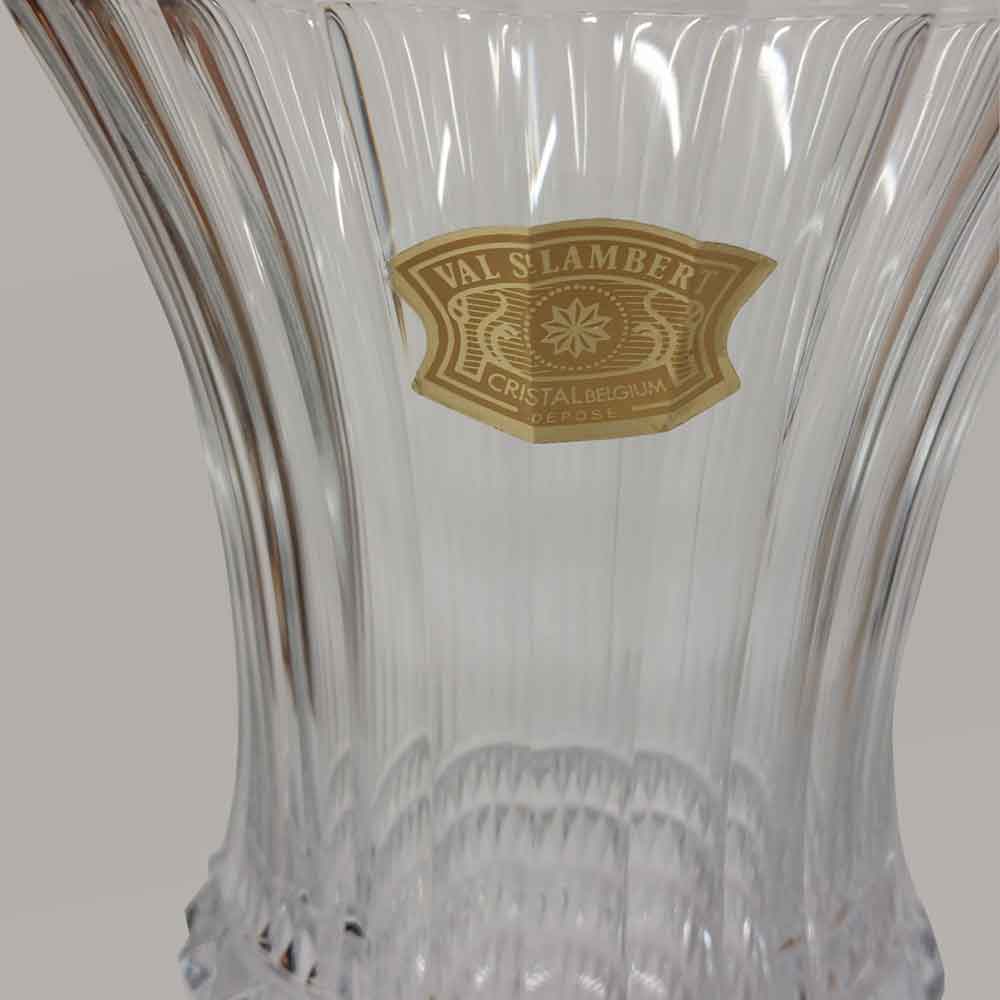 Paire de vase en cristal incolore du Val Saint Lambert