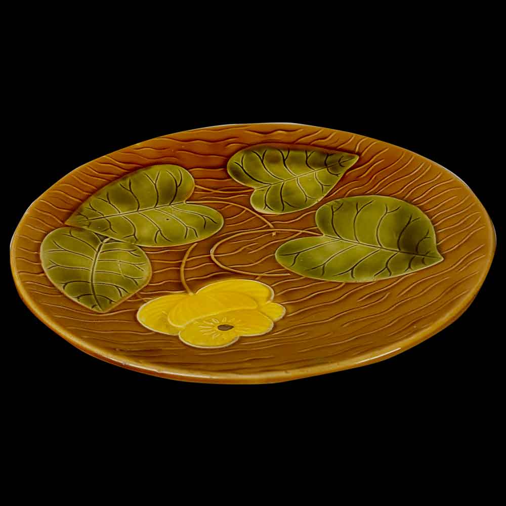 Sarreguemines dish, France, circa 1920-1950