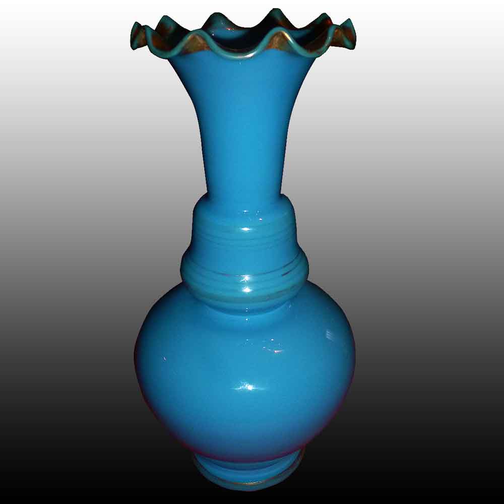 vase balustre en opaline bleu d'époque Charles X